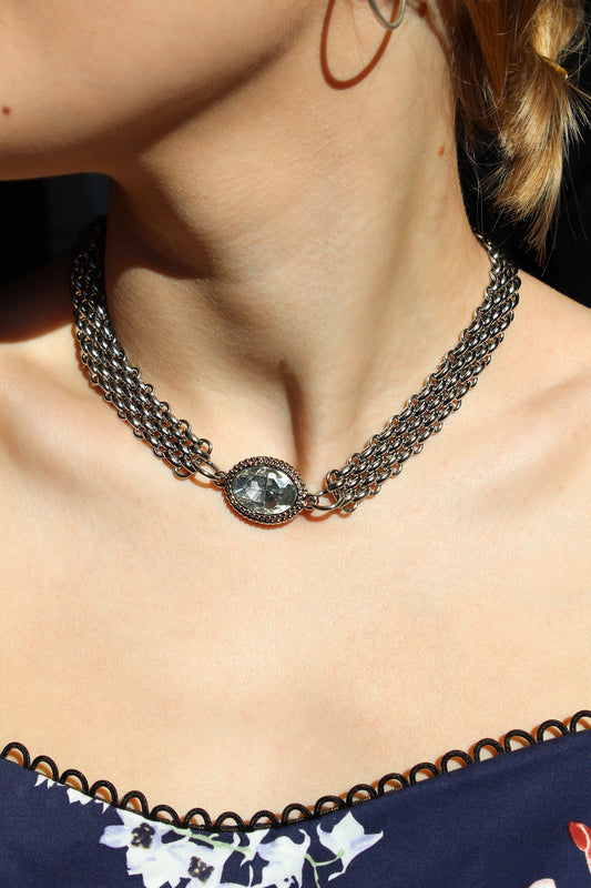 Choker with Crystal